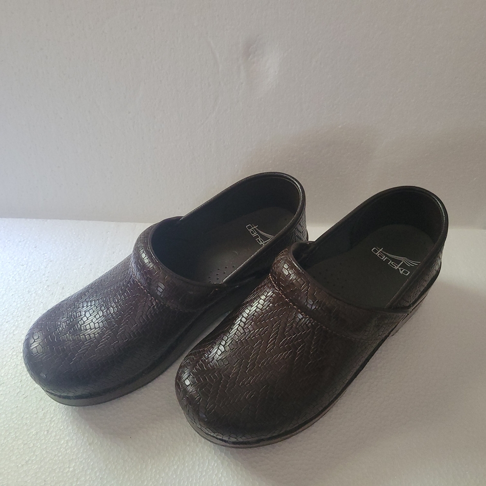 Dansko Women Brown Clogs